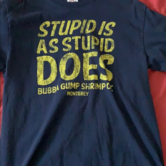 Official Bubba Gump Shrimp Co. T Shirt! - Picture 1 of 3
